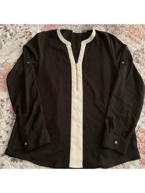 Calvin Klein Black and White Zipper Blouse